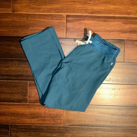 Figs Ladies Pants - Picture 3 of 4